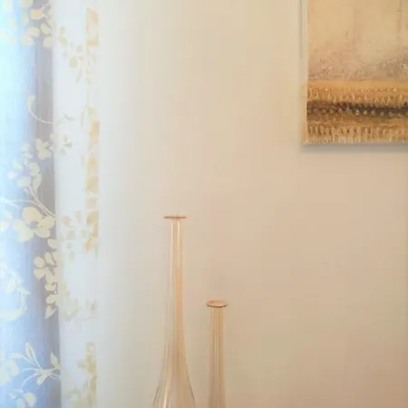 Maison Marea Canal View Private With Ensuite Bathroom Homestay