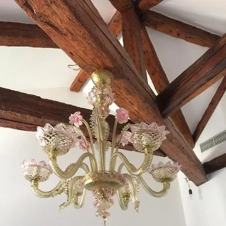 Maison Marea Canal View Private With Ensuite Bathroom منزل للإقامة *